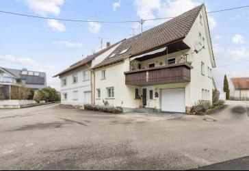 Preisattraktives Einfamilienhaus mit viel Platz und Potenzial in Ehingen