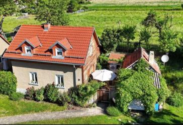 Landhausflair im idyllischen Ilmtal - renoviert und einzugsbereit -