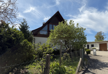 Doppelhaushälfte mit Studio und Garten
