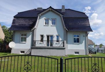 Stilvoll saniertes Herrenhaus auf 3.794?m² Grundstück