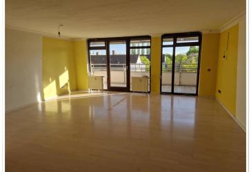 Großzügige 3-Zimmer-Wohnung in zentraler Lage von Karlsfeld bei München