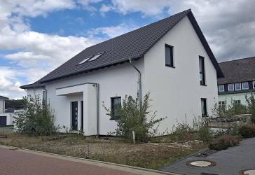 Für den Ersteher provisionsfrei - Einfamilienhaus als Ausbauhaus in Goslar - Zwangsversteigerung