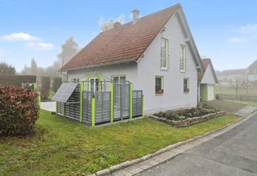 Gepflegtes Einfamilienhaus mit Garten, Garage und Carportstellplatz in Nordheim vor der Rhön
