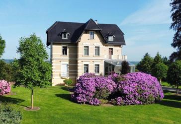 Vorschaubild Villa