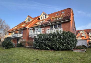 Vermietete 2-Zimmer-Wohnung im Dachgeschoss über zwei Ebenen mit TG-Stellplatz in Schenefeld