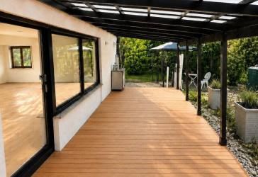 Sanierte 3-Zimmer-Gartenwohnung mit Einbauküche, Terrasse, Privatgarten