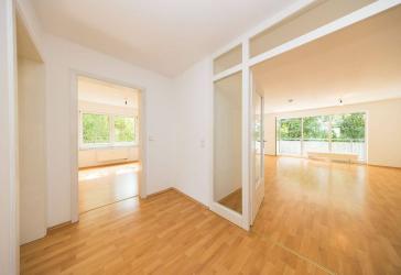 Schicke und moderne Gartenwohnung in Reutlingen - sofort frei