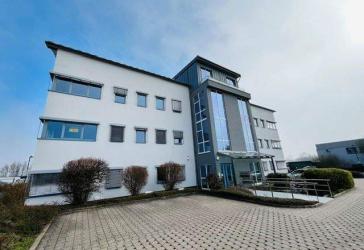 EUPORA® Immobilien: Moderne Gewerbe-/Bürofläche in Kirchheimbolanden.