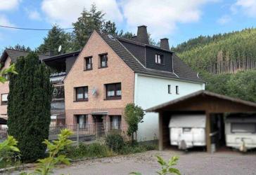 Großzügiges Wohnhaus mit drei vollwertigen Wohnebenen (188 m²) und flexiblen Nutzungsmöglichkeiten