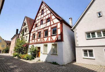 ALTSTADT - denkmalgeschütztes Bürgerhaus in WEIßENBURG