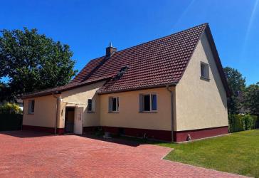 Einfamilienhaus in Neuzelle: Ortsrand, Garten, Scheune
