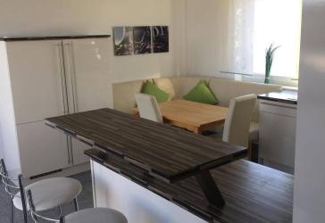 Exklusive 3-Zimmer-Dachgeschosswohnung mit großer Sonnenterrasse