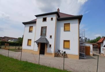 Moderne 4 RWG inkl. Stellplatz in schöner ruhiger Lage in Pödelwitz