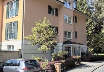 Exklusive 4-Zimmer Wohnung mit Balkon