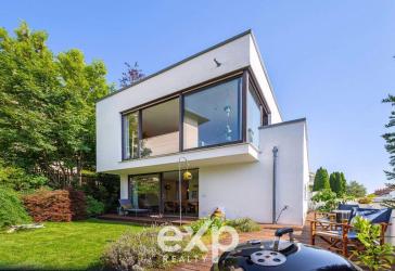 Provisionsfrei! Townhouse - Zentrumsnah mit Seeblick