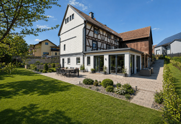Vorschaubild Mehrfamilienhaus