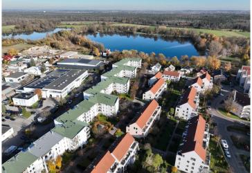 4,2% Rendite mögl.! 2x TG-Stellplätze in Königsbrunn - Ideal für Ihre Fahrzeuge oder als Investment