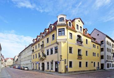 Frisch renoviert mit Elbblick