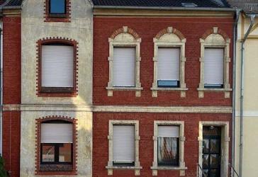Handwerkerhaus leestehend mit 2 Wohneinheiten - teilsaniert