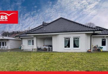 Moderner Bungalow mit separater Ferien,-/Einliegerwohnung in Lähden