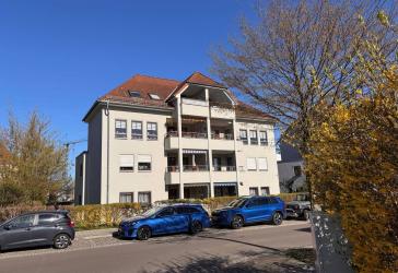 Solide Kapitalanlage in Heidenau - vermietete 2-Raum-Wohnung mit TG- & Außenstellplatz