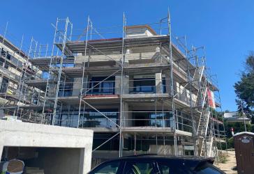 sehr großes Neubauhaus mit exklusiver Ausstattung