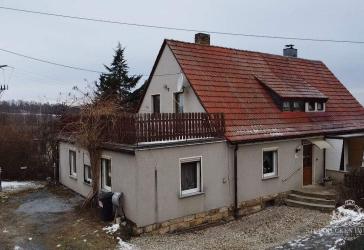 Doppelhaushälfte mit weitem Blick und Zukunftsfläche