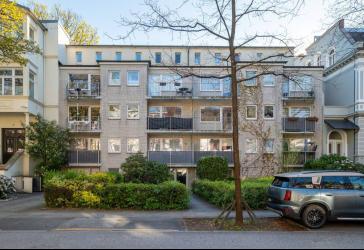Alsternah investieren: Attraktives Mehrfamilienhaus auf der Uhlenhorst! Gladigau