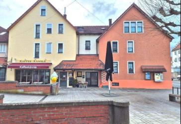 Attraktives Wohn- und Geschäftshaus in der Altstadt