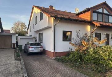 Vorschaubild Reihenendhaus