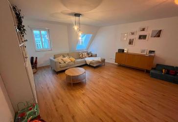 Schöne 4 Zimmer Wohnung in Poppenweiler zu vermieten
