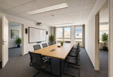 Flexibel planen, erfolgreich arbeiten - 360m² Bürofläche in Löhne mit Tiefgaragenstellplätzen