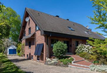 Familienfreundliche Doppelhaushälfte in ruhiger Lage von Selm mit Wintergarten, Garten und Garage