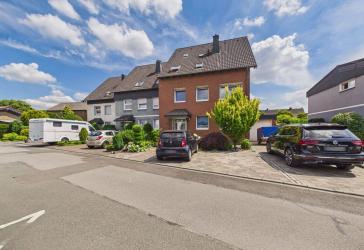Vorschaubild Reihenendhaus