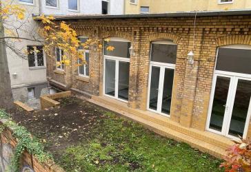 nördliche Innenstadt* Halle* helle 6-Raum Wohnung mit eigenem Garten* 2 Bäder* WG möglich
