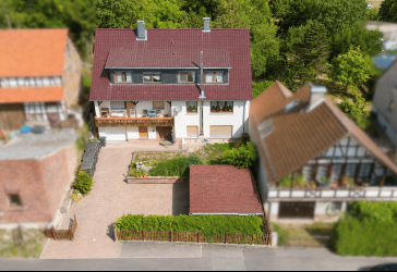 Vielseitiges Mehrfamilienhaus mit zahlreichen Nutzungsmöglichkeiten