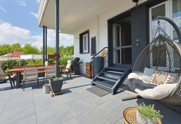 Hochwertig kernsaniert & einzigartig - stilvoller Altbau-Charme trifft Traumterrasse und Garten