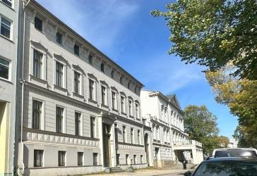 Großzügig und repräsentativ Wohnen im Zentrum von FF - 2. OG / DG - mit Gemeinschaftsgrün-/-gartenfläche
