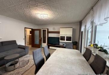 Ruhige 3-Zimmer-Wohnung mit Balkon und Tiefgaragenstellplatz