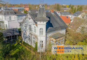Stilvolle Stadtvilla mit historischem Flair in beliebter Lage von Bad Oldesloe