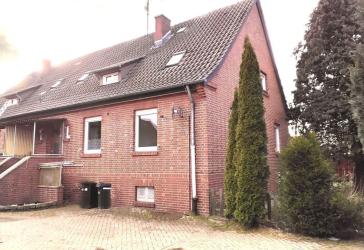 RESERVIERT!! Geräumige Doppelhaushälfte mit Vollkeller, Nebengebäude und großem Grundstück im ruhigen Gildehaus - Ideal für Handwerker