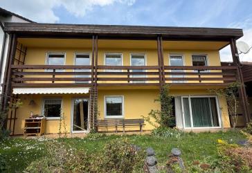Großzügiges Einfamilienhaus mit Einliegerwohnung, Garten & moderner Heiztechnik in ruhiger Lage von Eggenfelden