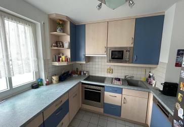 Helle 2,5-Zimmer-Wohnung mit zwei Balkonen und Tiefgaragenstellplatz in Bubenreuth