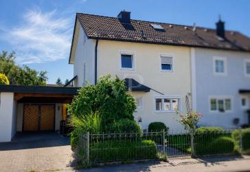 Charmante DHH in attraktiver Lage (aktuell vermietet)