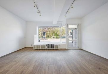 + Büro, Praxis oder Studio - flexible Gewerbefläche in zentraler Lage +