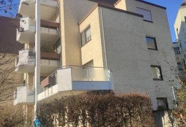 Provisionsfreie 3,5-Zimmer-Wohnung: 2 Balkonen, Aufzug & bis zu 2 Garagen - S-Bahn