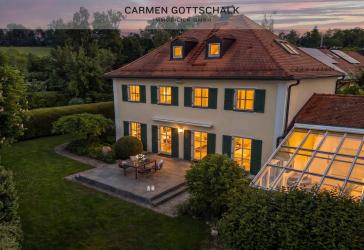 Repräsentatives Kavalierhaus - Elegante Villa mit Wellness & Wintergarten