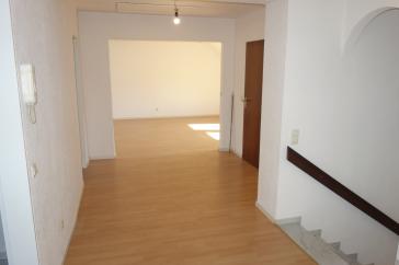 FREISTEHEND EXKLUSIV 1-2 FAM.-HS., 3 GARAGEN, 7 ZI./237 QM WFL., MARMOR, KAMIN, SAUNA IN KNITTKUHL – Düsseldorf – Vorschaubild 23