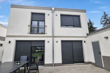 Exklusives Neubau-Einfamilienhaus (2023) mit 1.600m² Grundstück & Garage in ruhiger Lage von Mahlow – Blankenfelde-Mahlow – Bild 1 von 17