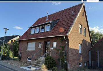Helles EFH mit Entwicklungspotential in ruhiger Lage von Hiddingsel